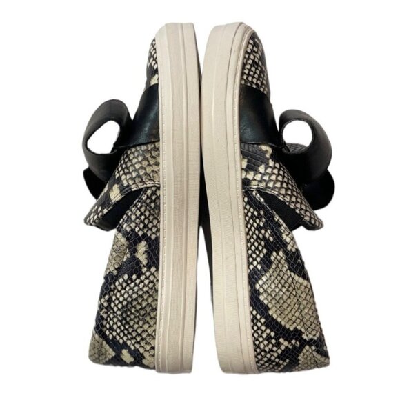 NINE WEST Women's Leather Faux Snakeskin Slip Ons Size 8.5 Med Sneakers Bows EUC - Picture 7 of 14
